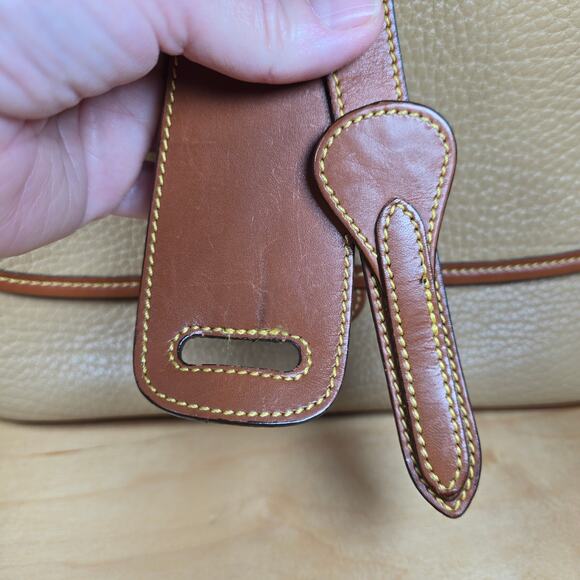 Dooney & Bourke Vintage Equestrian Pebbled Leather Shoulder Bag Cream Brown - Picture 9 of 9